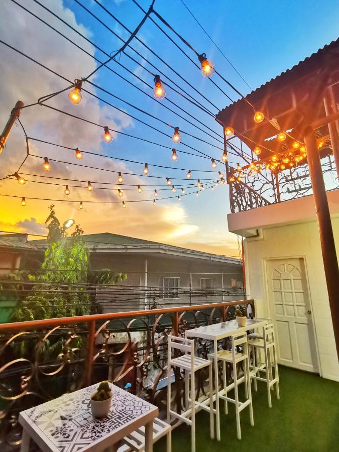 Nomadsmnl Hostel Paranaque City Exterior foto